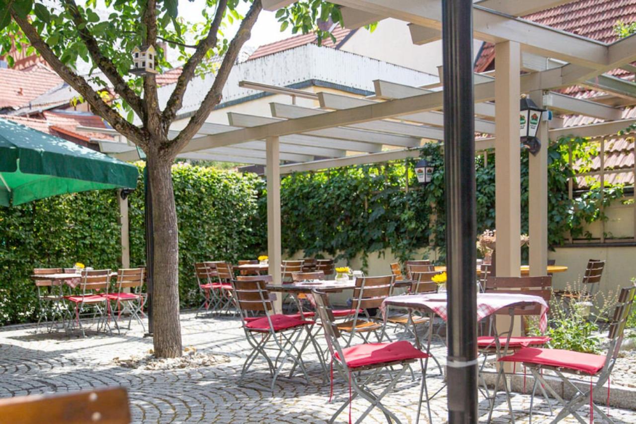 Herrenschenke-Cafe Eiring Königsberg in Bayern Exterior foto